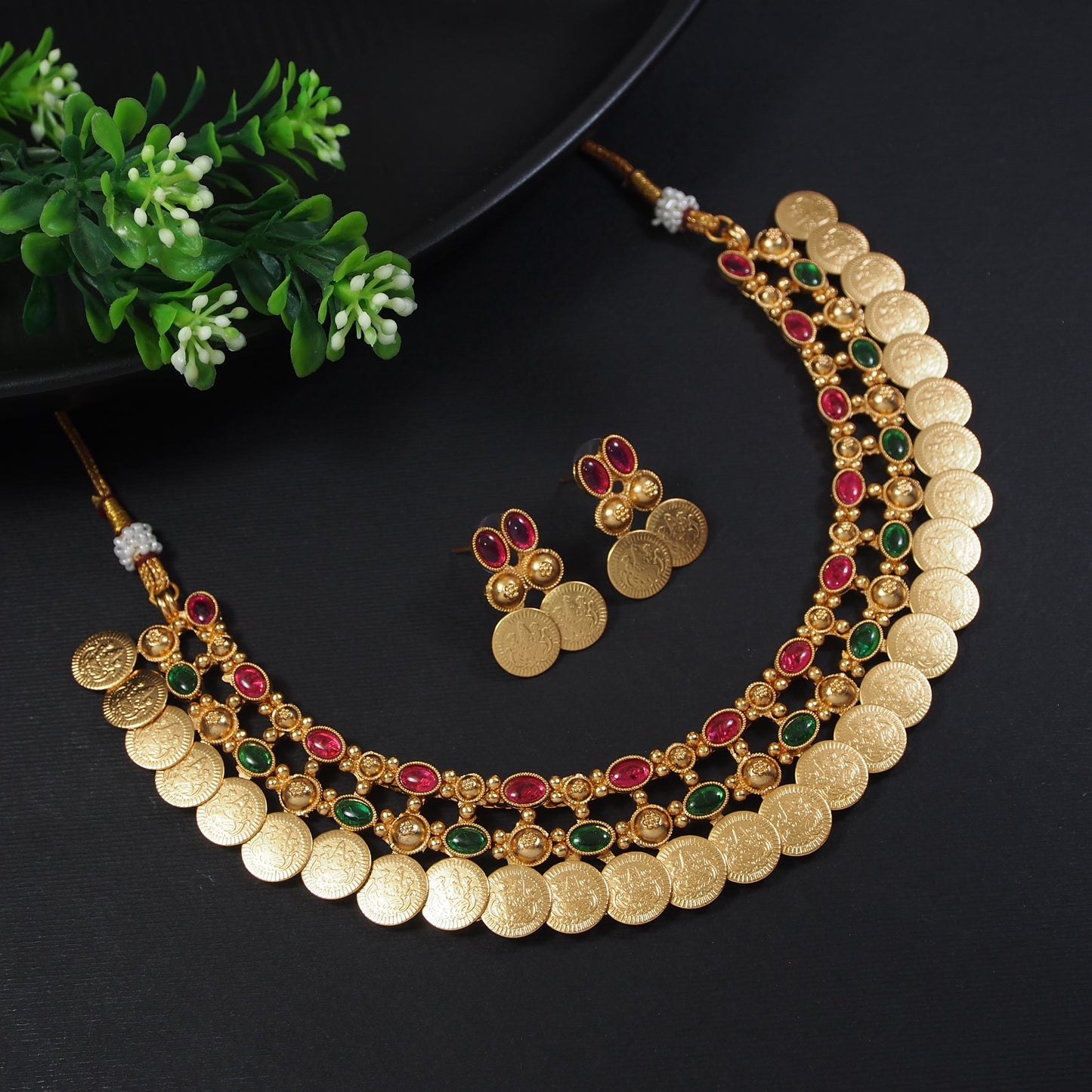 Classic Traditional Gold Plated Oval Shape Laxami Coin Design Temple Choker Necklace With Matching Earring Jewellery Set For Women And Girls