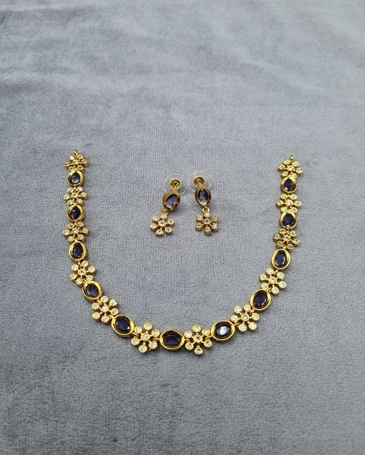 Gold-Tone Oval & Floral AD Jewelry Set