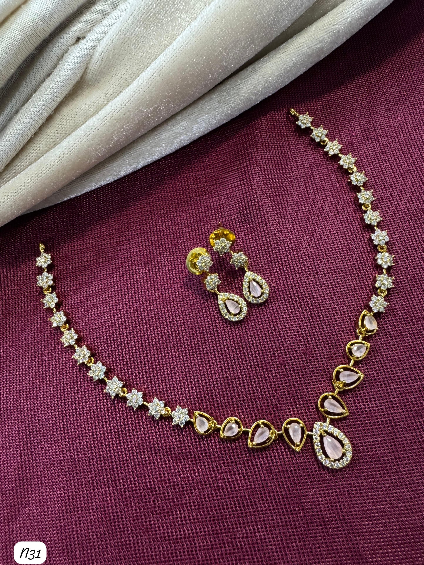 Elegant Gold-Plated Necklace & Drop Earrings Set with Gemstones & Sparkling Crystals