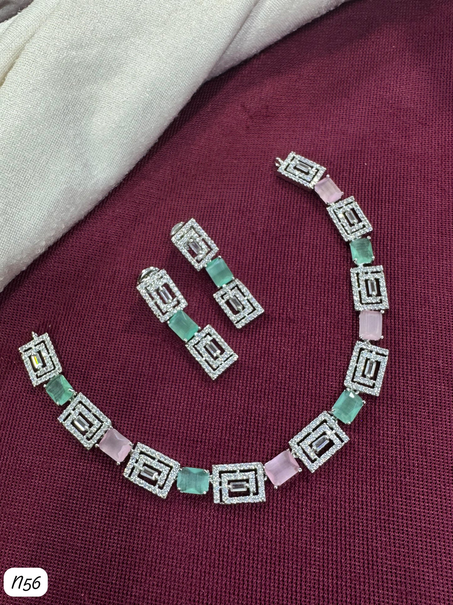 Elegant Geometric Necklace and Earrings Set with Sparkling AD Stones