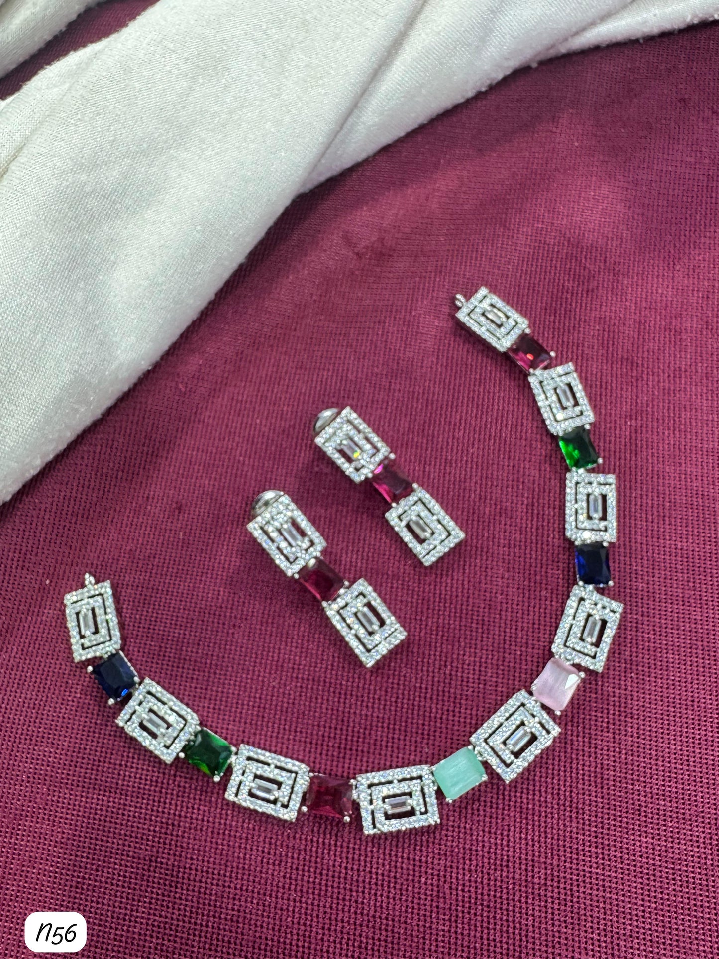 Elegant Geometric Necklace and Earrings Set with Sparkling AD Stones
