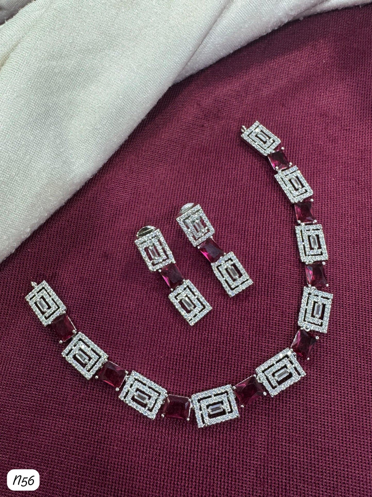 Elegant Geometric Necklace and Earrings Set with Sparkling AD Stones