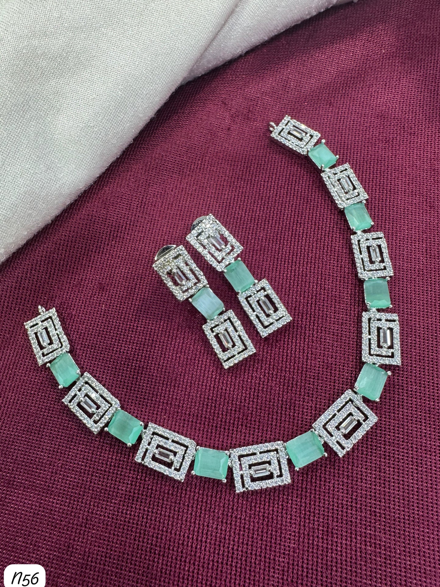 Elegant Geometric Necklace and Earrings Set with Sparkling AD Stones
