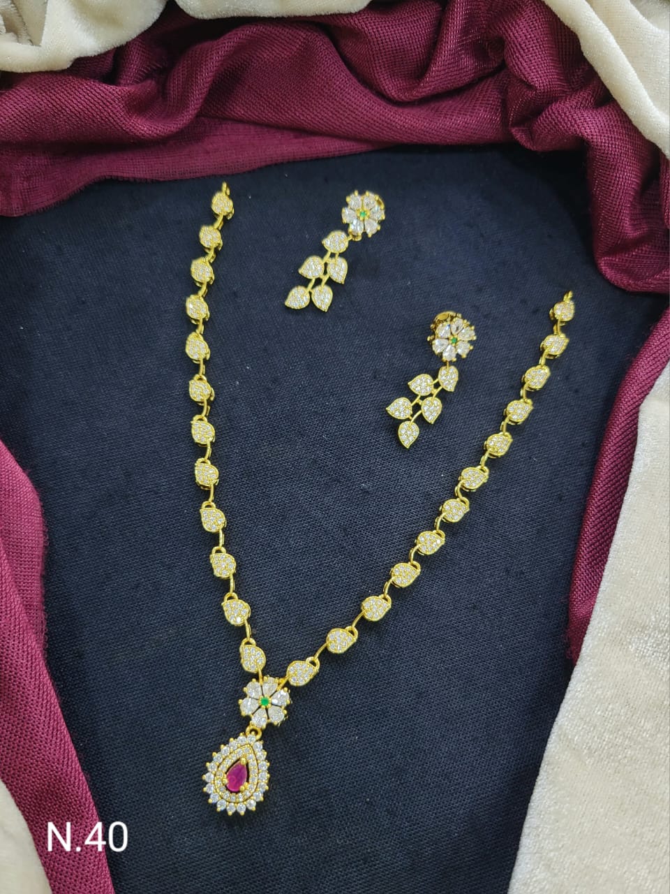 Elegant AD Floral Pendant Necklace Set with Matching Earrings