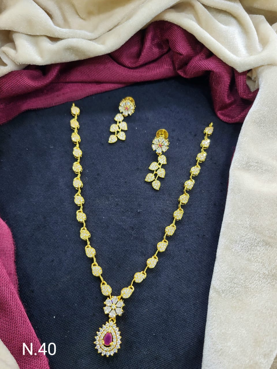 Elegant AD Floral Pendant Necklace Set with Matching Earrings