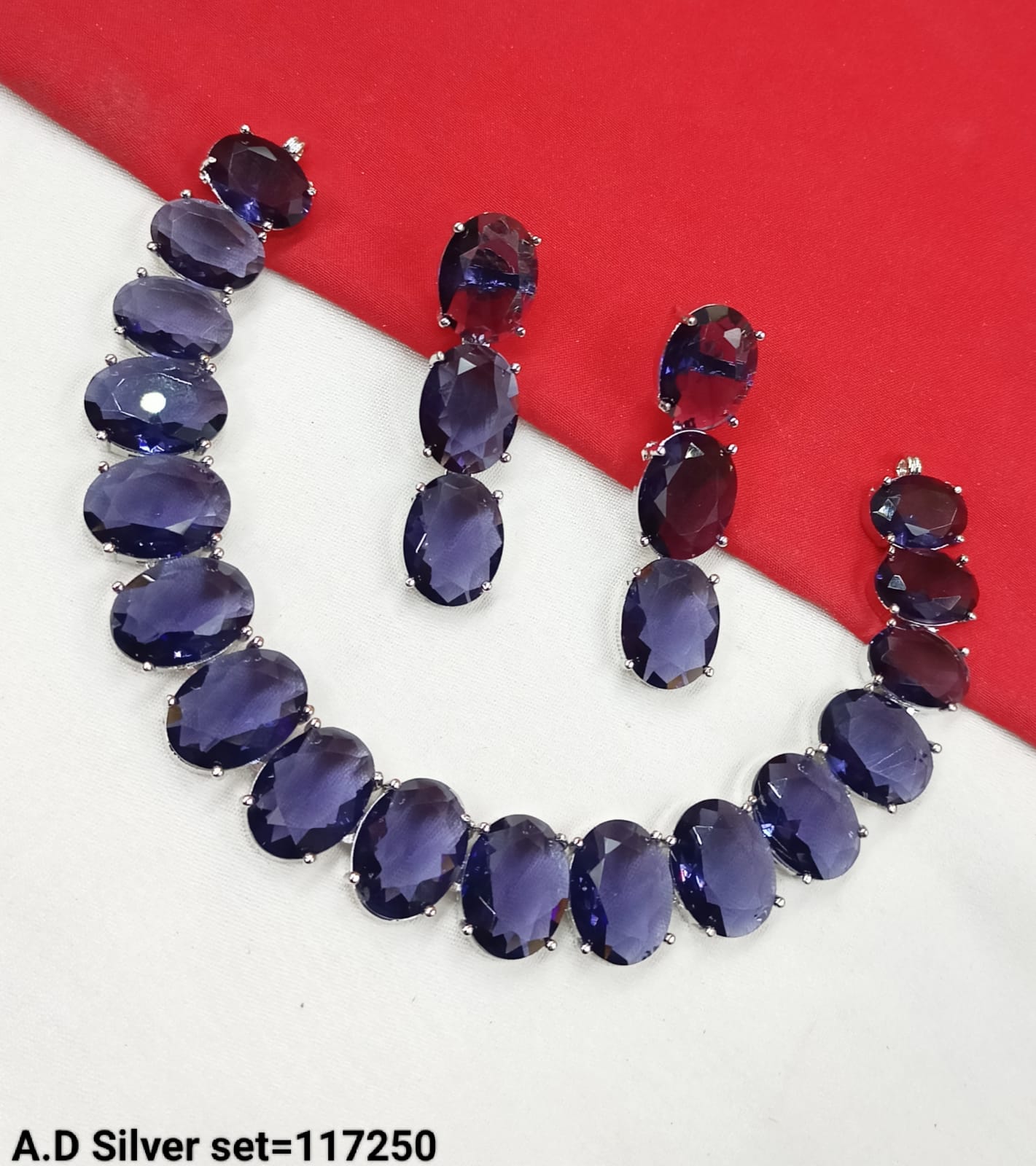 Silver Plated Oval American Diamond Necklace Set
