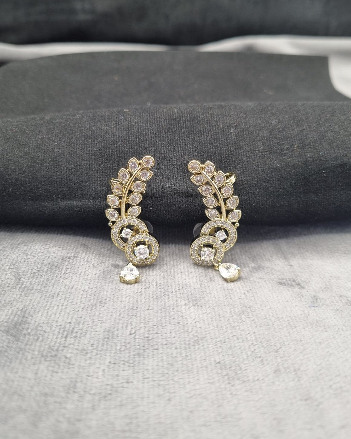 Sparkling White Zircon Leaf Ear Climber Earrings