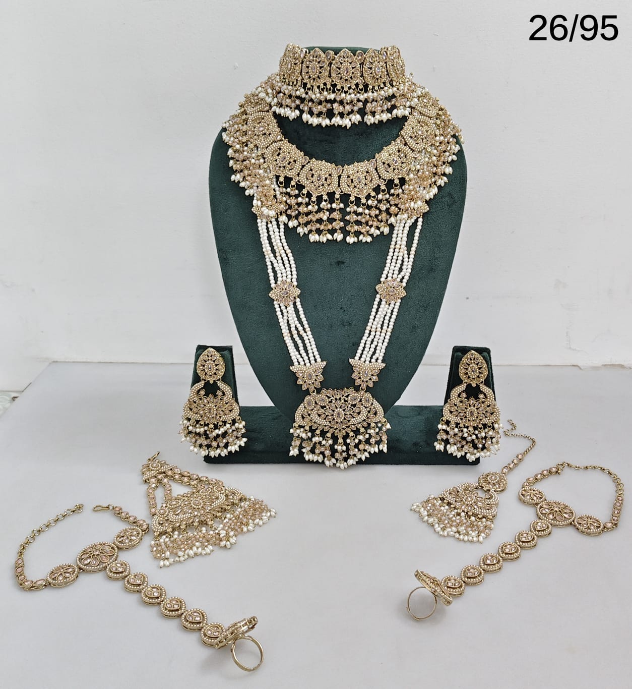 Elegant Bridal Jewelry Set with Intricate Detailing – Earrings, Hand Harnesses & Pasha |3-Piece Necklace Set