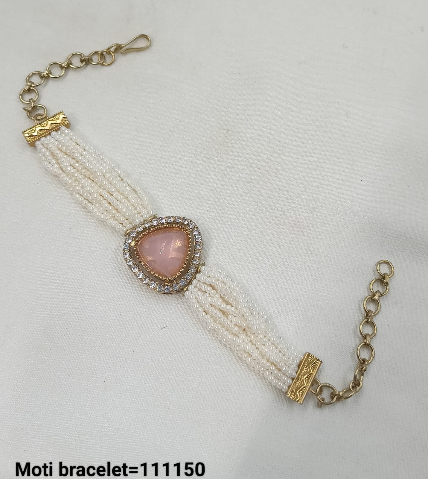 Traditional CZ Moti Beaded Bracelet with Stone Centerpiece – Lucentemarket