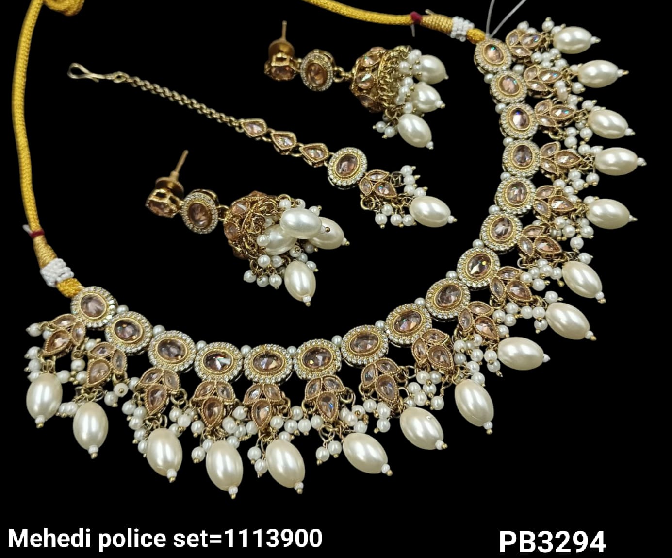 Traditional Antique Gold Necklace Set with Earrings and Maang Tikka – Pearl Drop Design