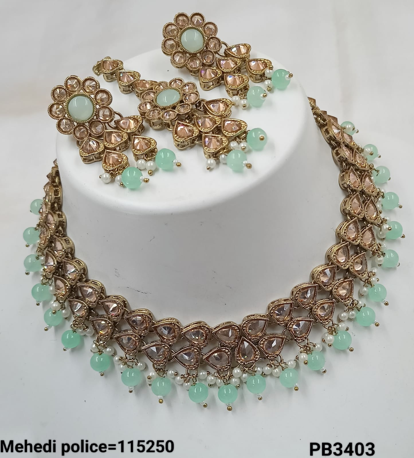 Antique Gold Plated Fancy Choker Necklace Set