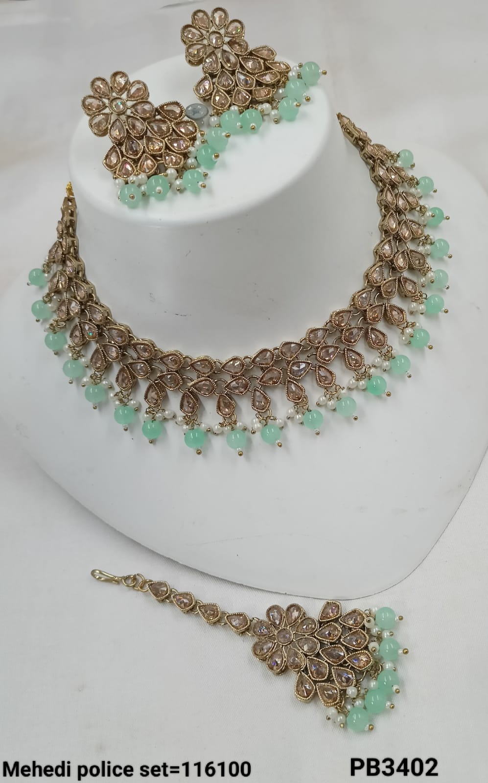 Fancy Choker Antique Gold Plated Necklace Set