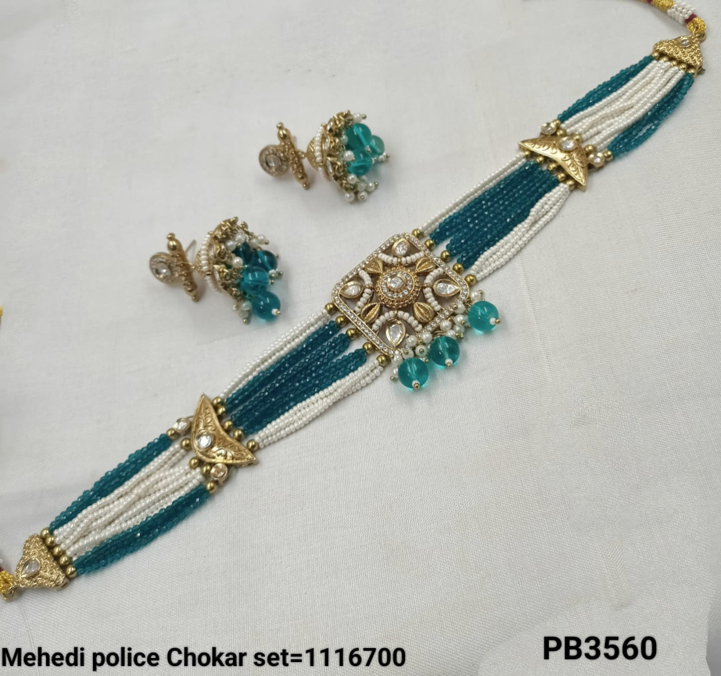 Antique Gold Plated Fancy Choker Necklace Set