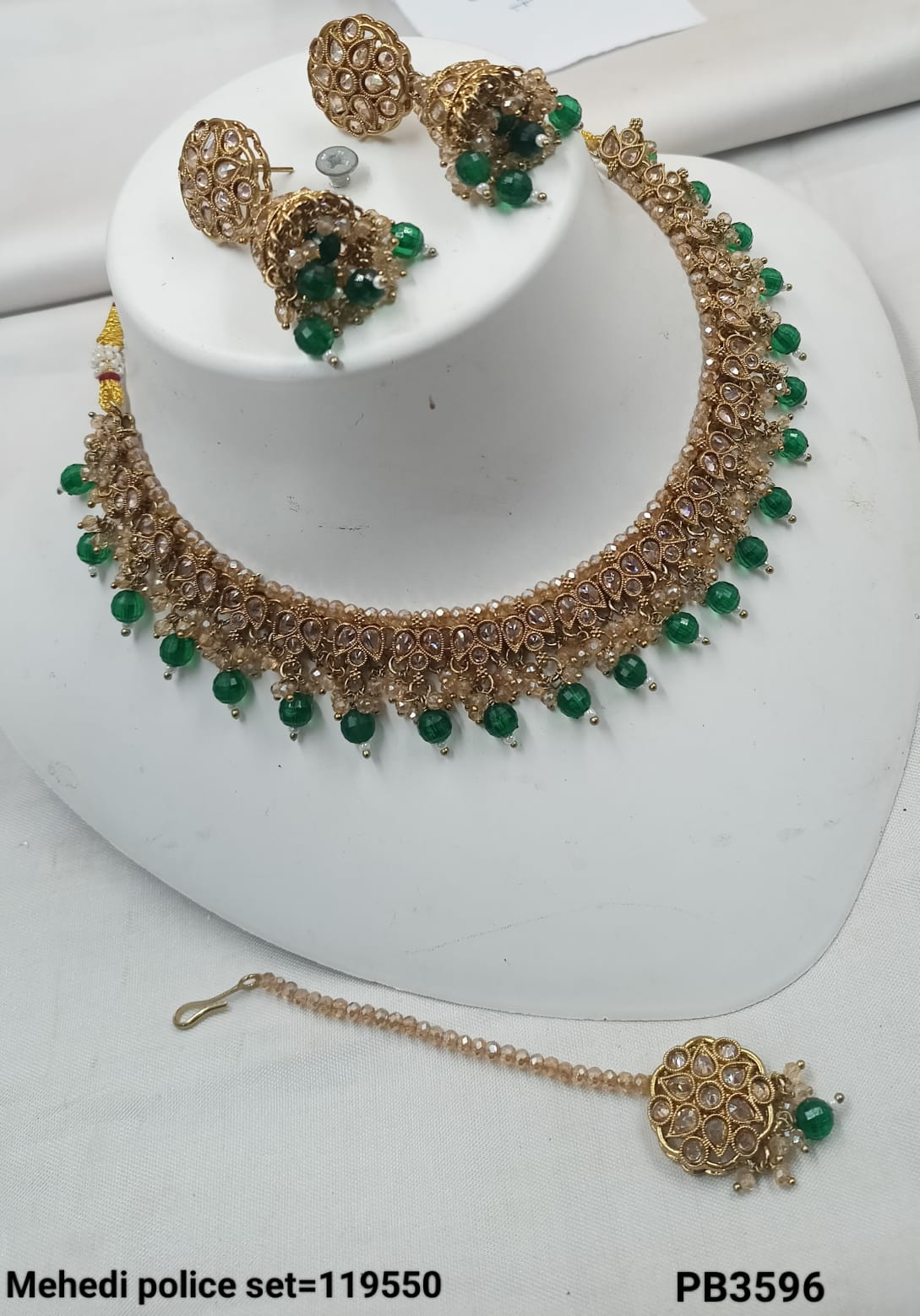 Fancy Antique Gold Plated Choker Jewellery Set