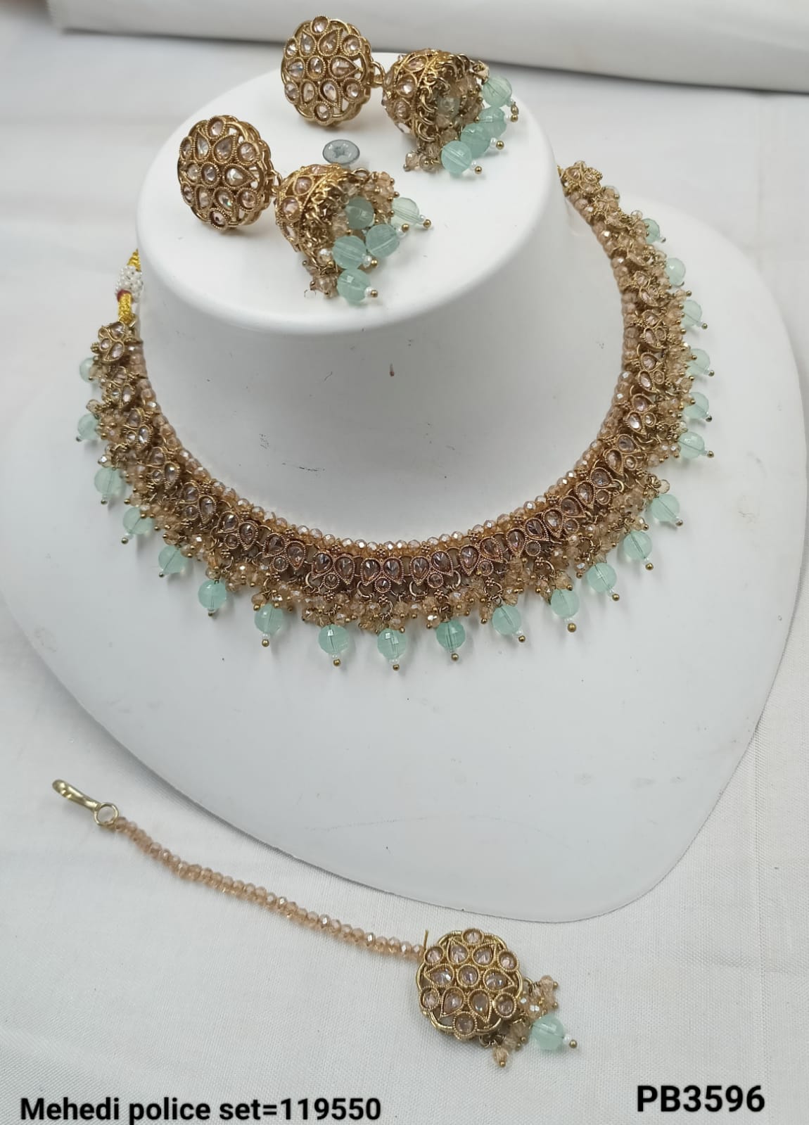 Fancy Antique Gold Plated Choker Jewellery Set