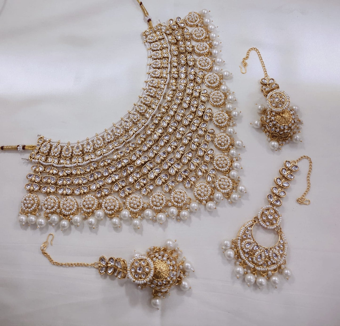 Gold Plated Jewellery Set For Woman