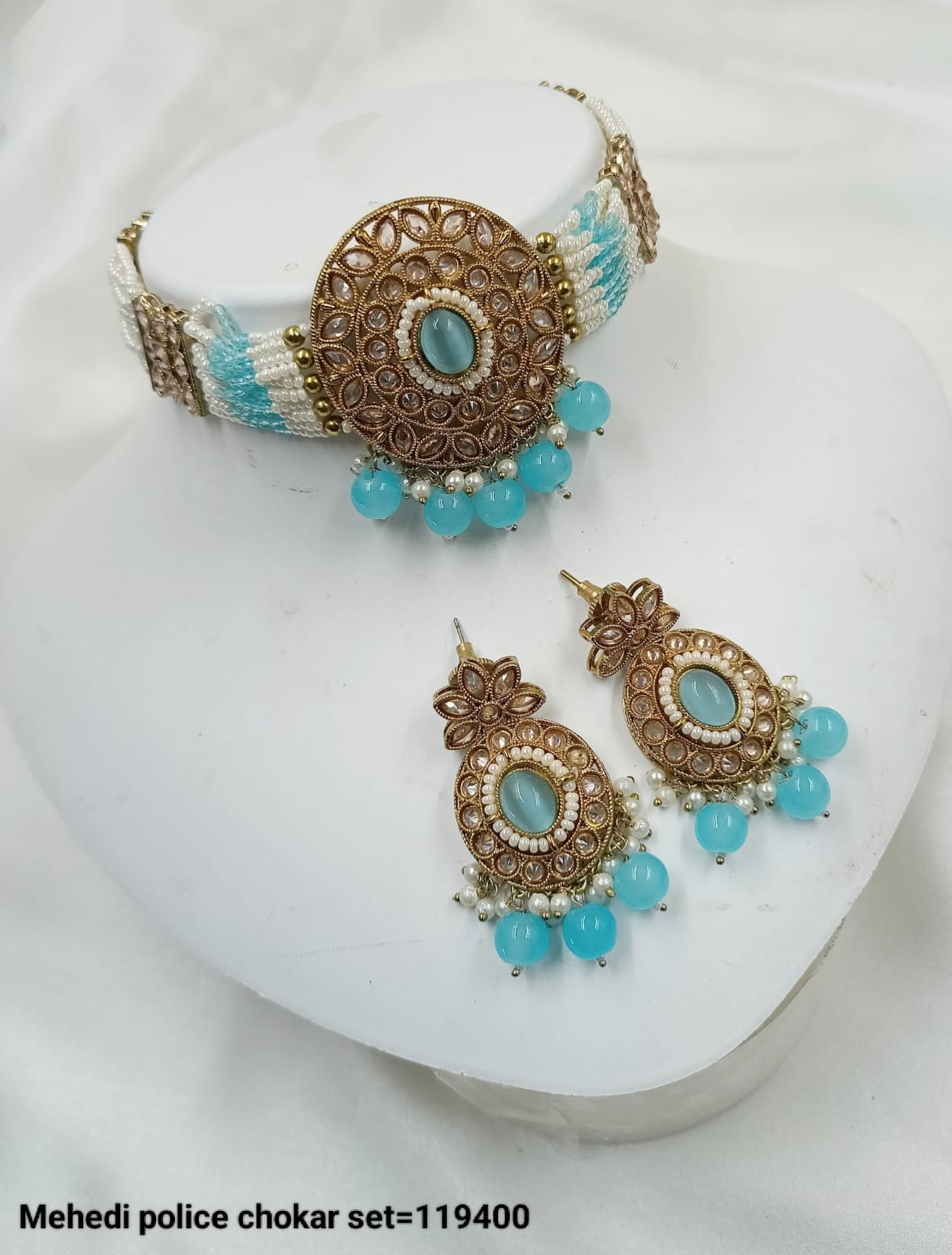 Traditional Antique Gold Plated Choker Necklace Set