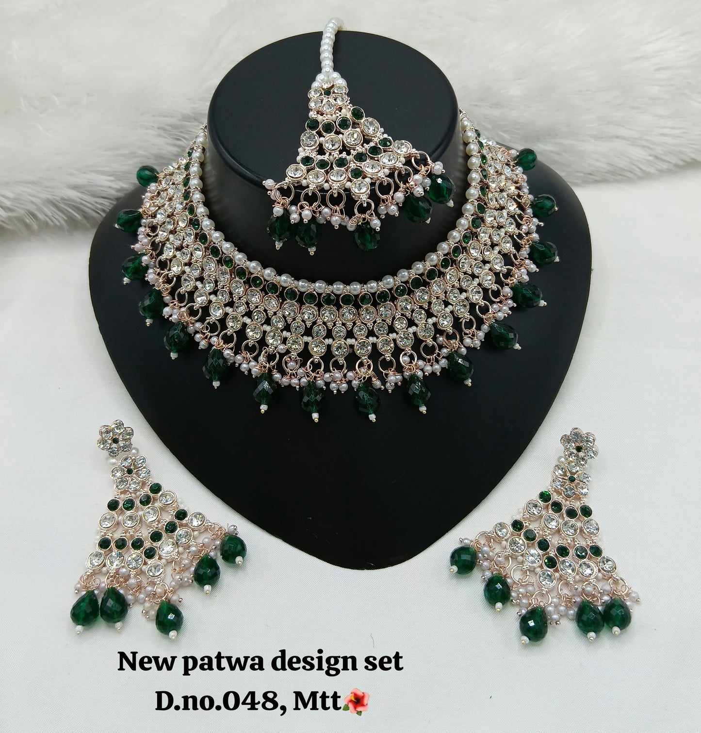 Rani Pink & Rose Gold Patwa Choker Set with Maang Tikka