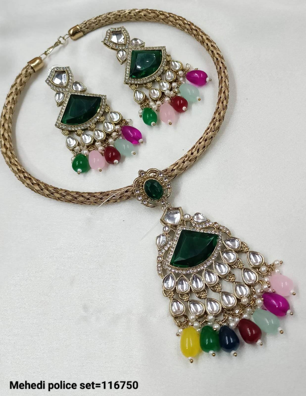 Antique Gold Plated Fancy Choker Necklace Set