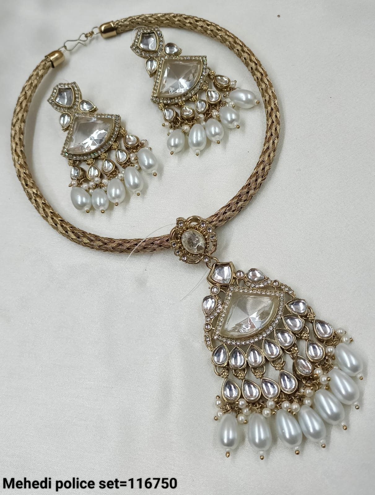 Antique Gold Plated Fancy Choker Necklace Set