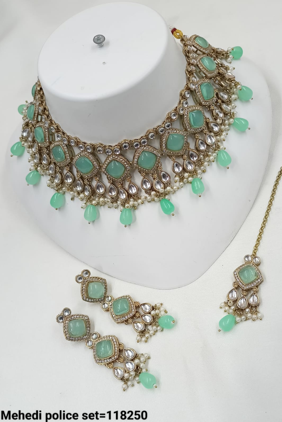 Antique Gold Plated Choker Necklace Set