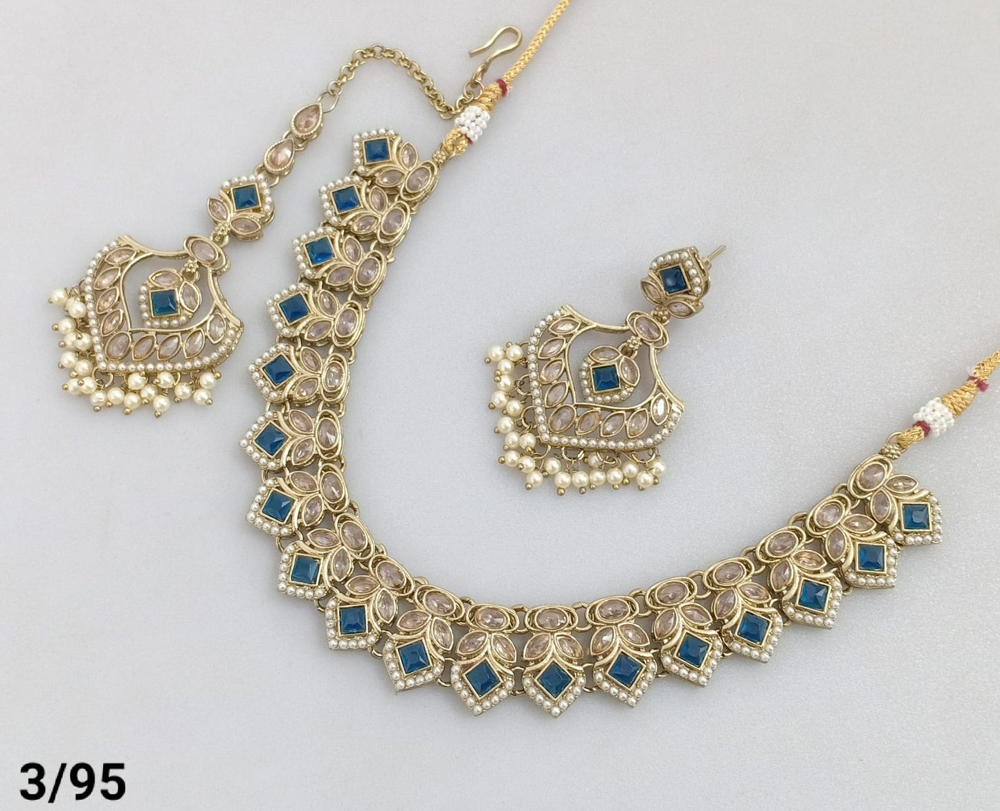 Antique Gold Plated Choker Set
