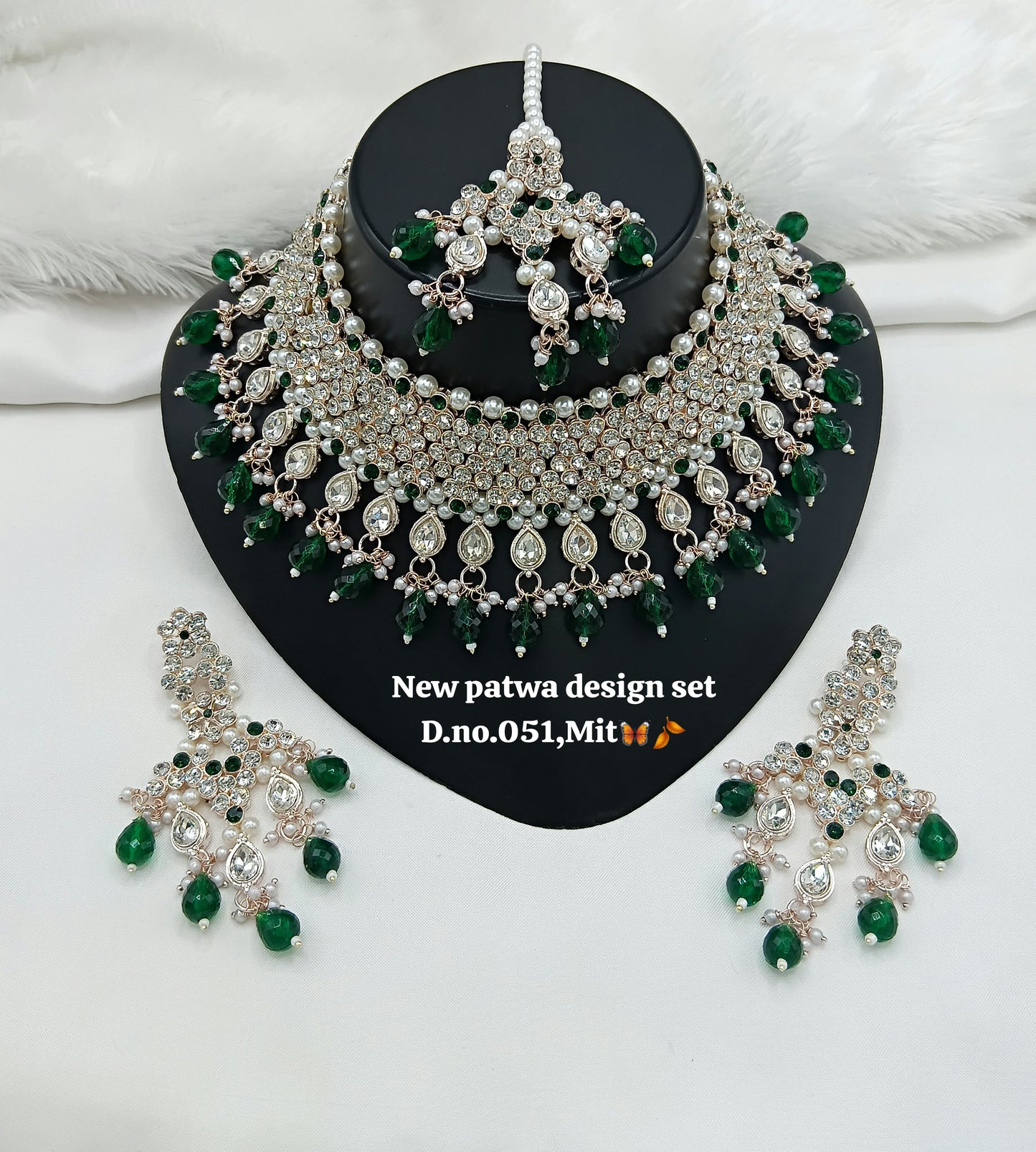 Designer Choker Bridal Necklace Set with Earrings & Maang Tikka