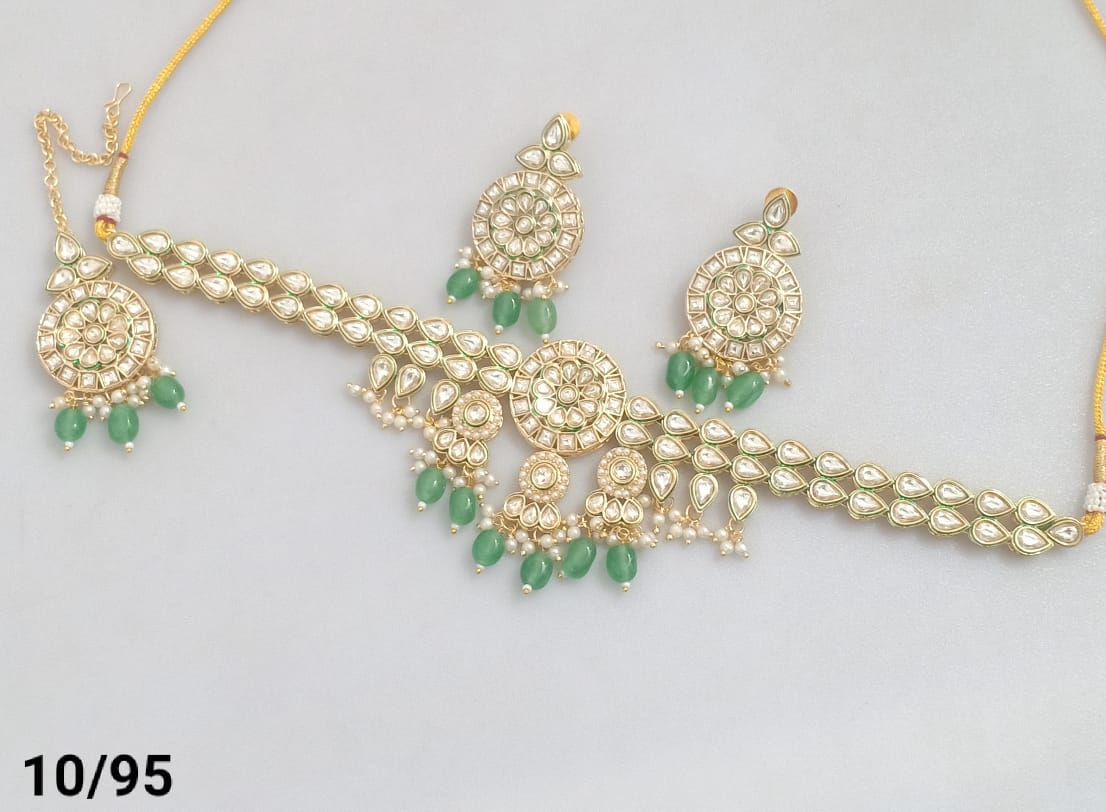 Gold Plated Kundan Necklace Set