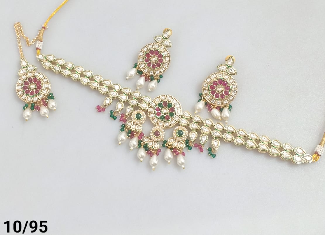 Gold Plated Kundan Necklace Set