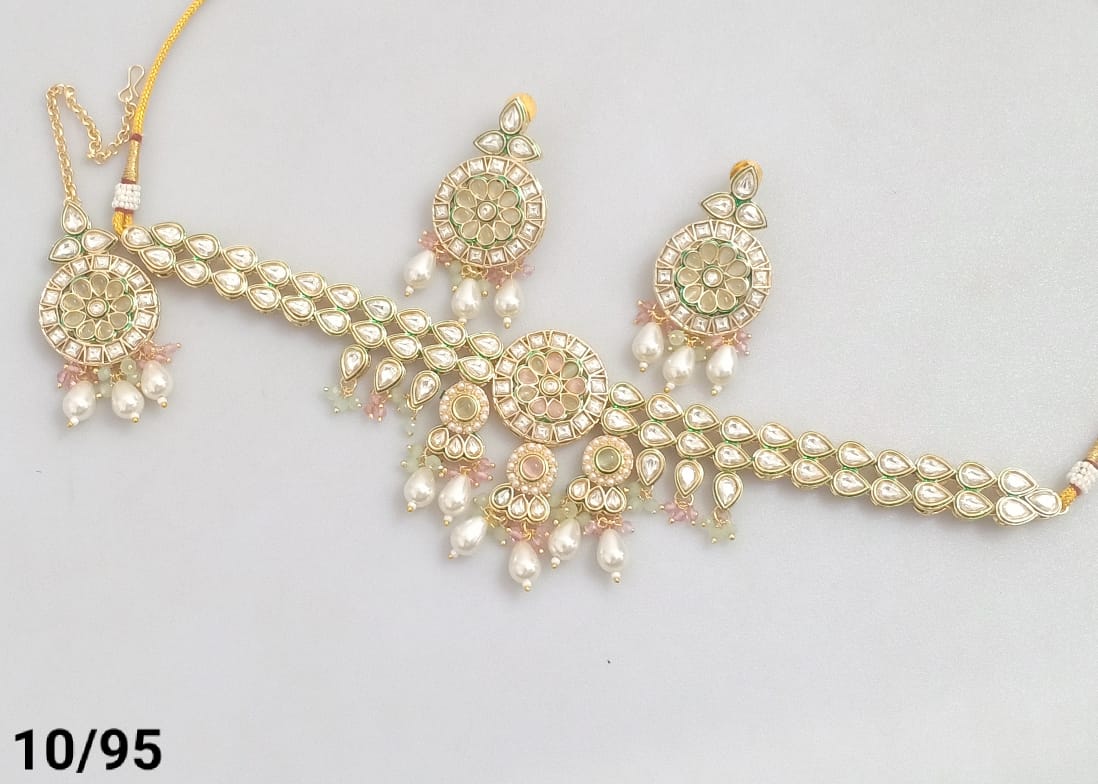 Gold Plated Kundan Necklace Set
