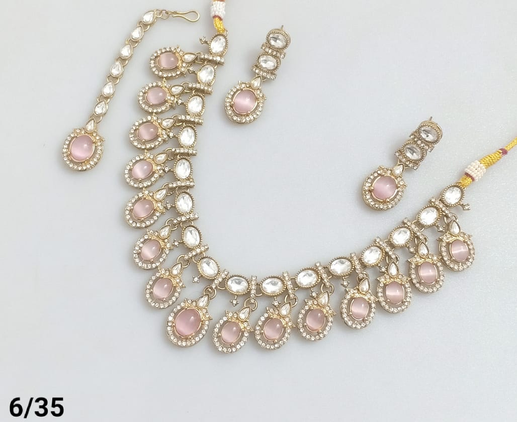 Royal Kundan-Style Necklace and Earring Set – Lucentemarket