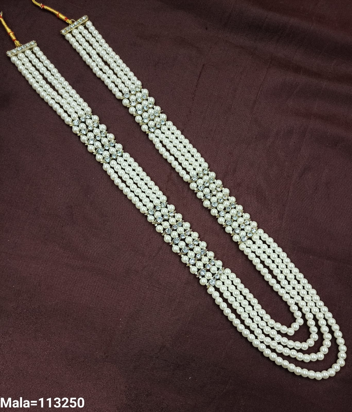 Elegant Multi-Strand Beaded Necklace with Rhinestone Accents – Traditional Design