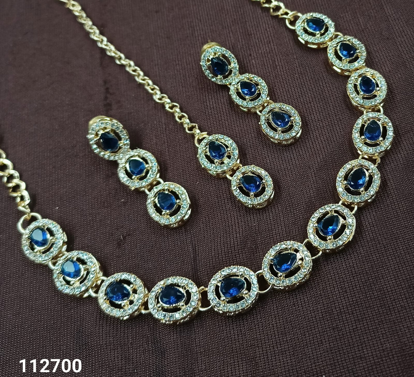 Elegant Oval Stone Necklace Set with Matching Earrings & Mangtikka
