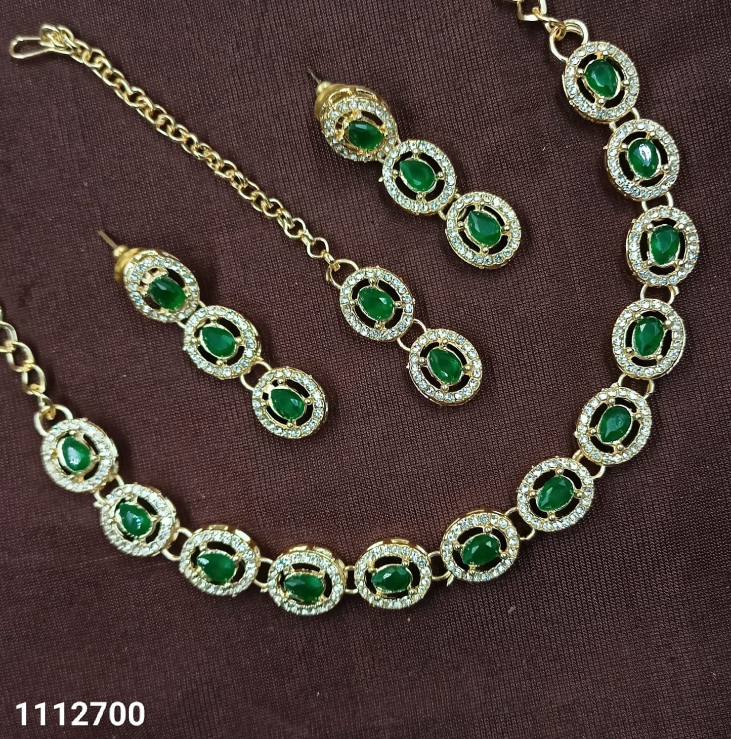 Elegant Oval Stone Necklace Set with Matching Earrings & Mangtikka
