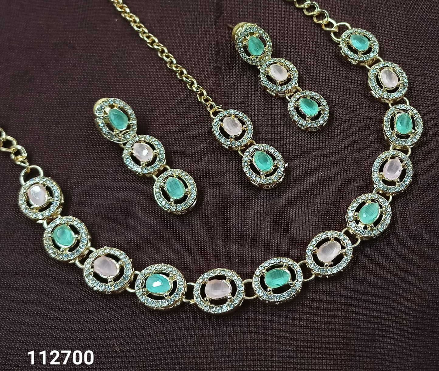Elegant Oval Stone Necklace Set with Matching Earrings & Mangtikka