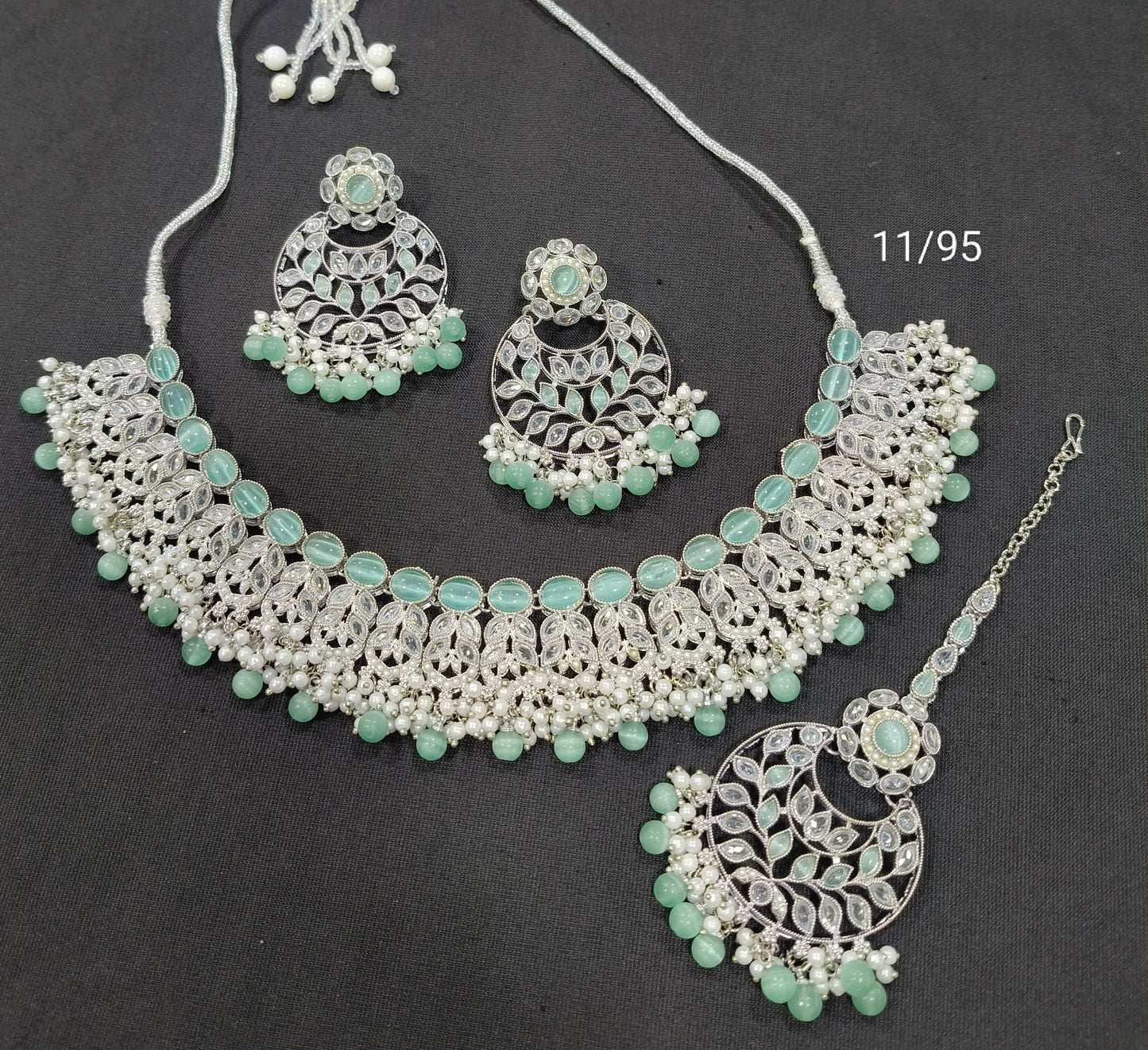 Traditional Pearl Cluster Choker Necklace Set with Floral Stone Design – Bridal & Festive Wear
