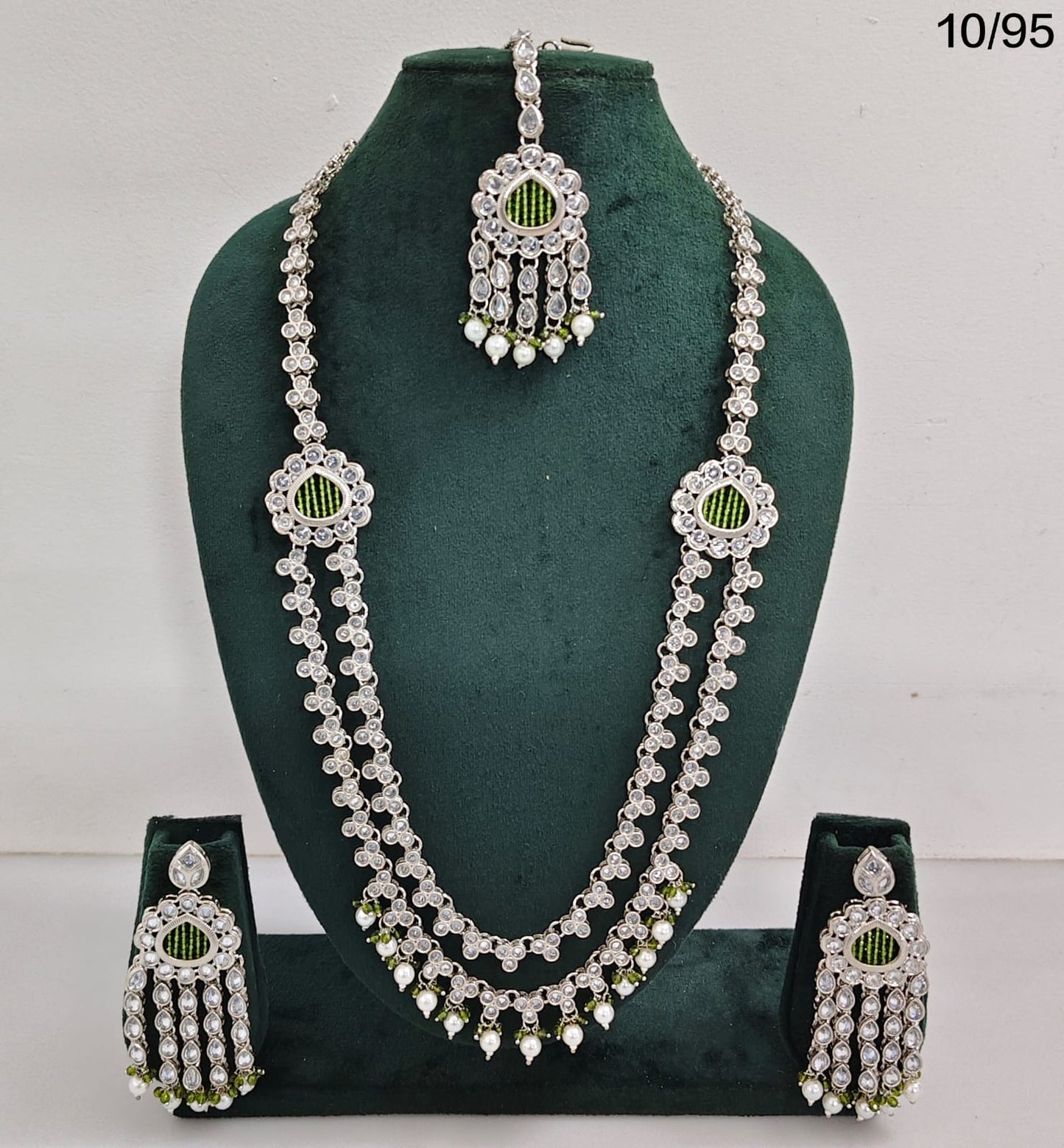 LucenteMarket Traditional Long Kundan Necklace Set with Matching Earrings