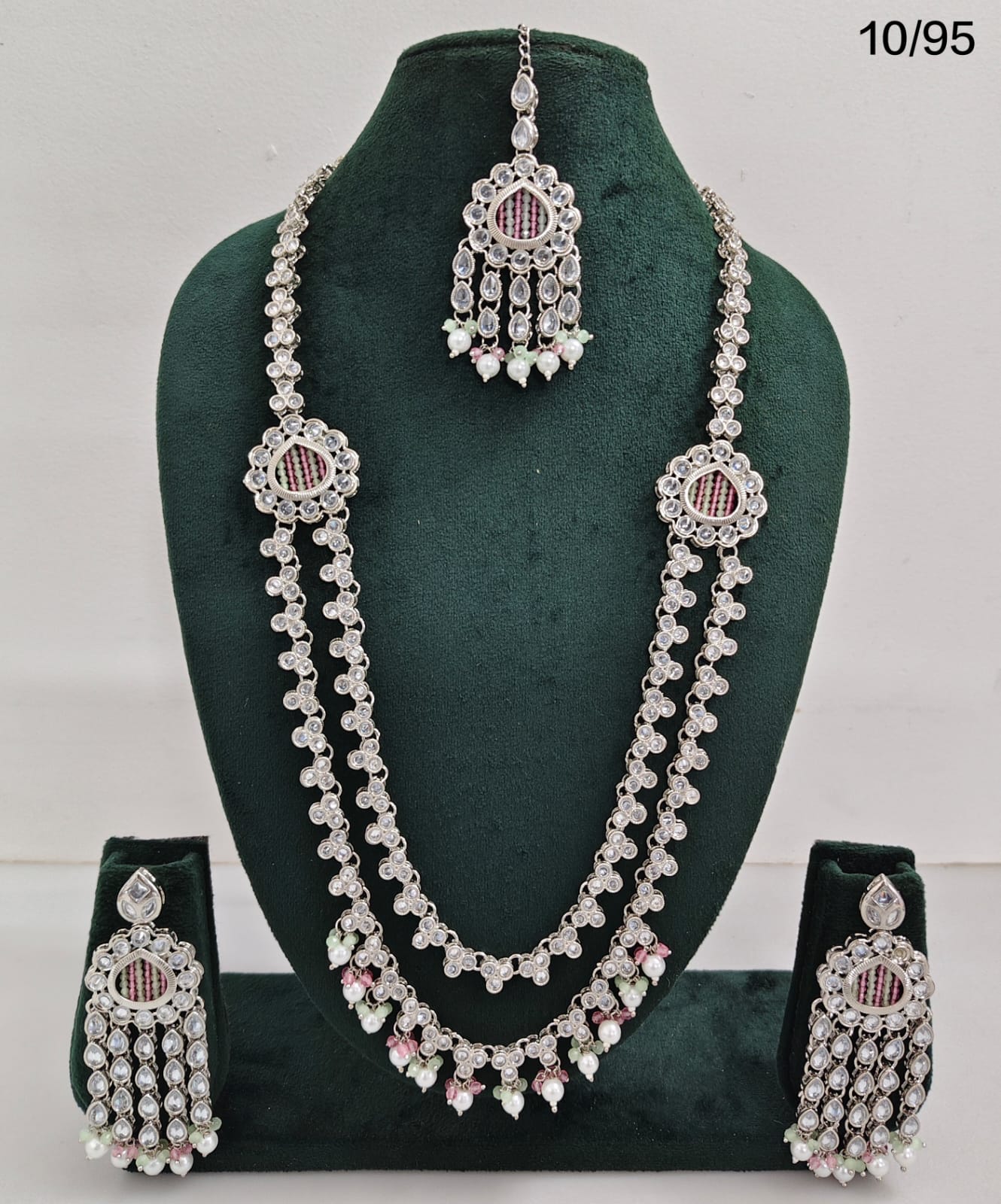 LucenteMarket Traditional Long Kundan Necklace Set with Matching Earrings