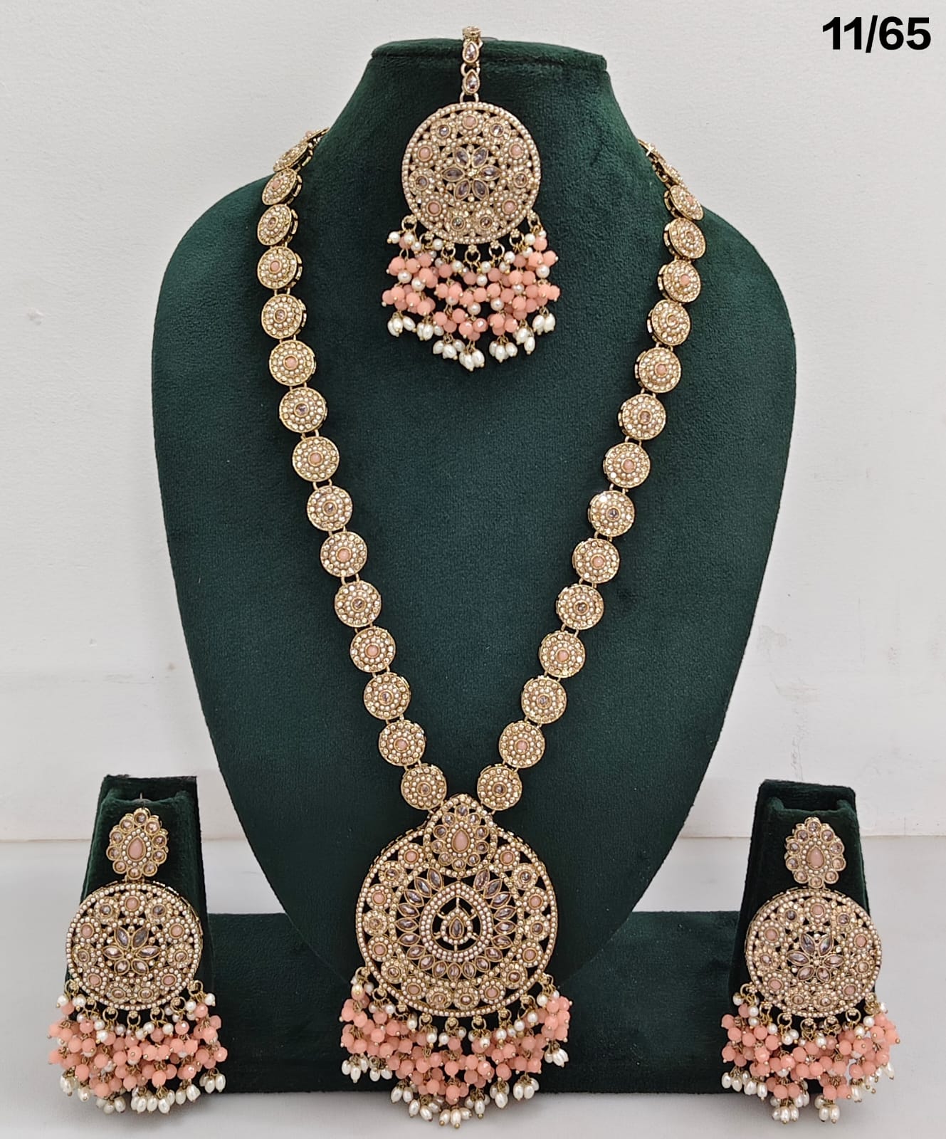 Elegant CZ Stone Necklace Set with Pearls – Bridal Jewelry Set with Earrings & Maang Tikka