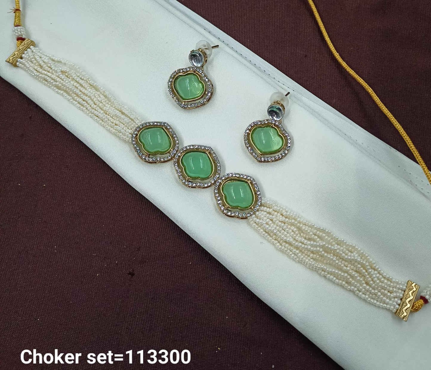 Elegant Choker Set with Pearls & Rhinestone Detailing