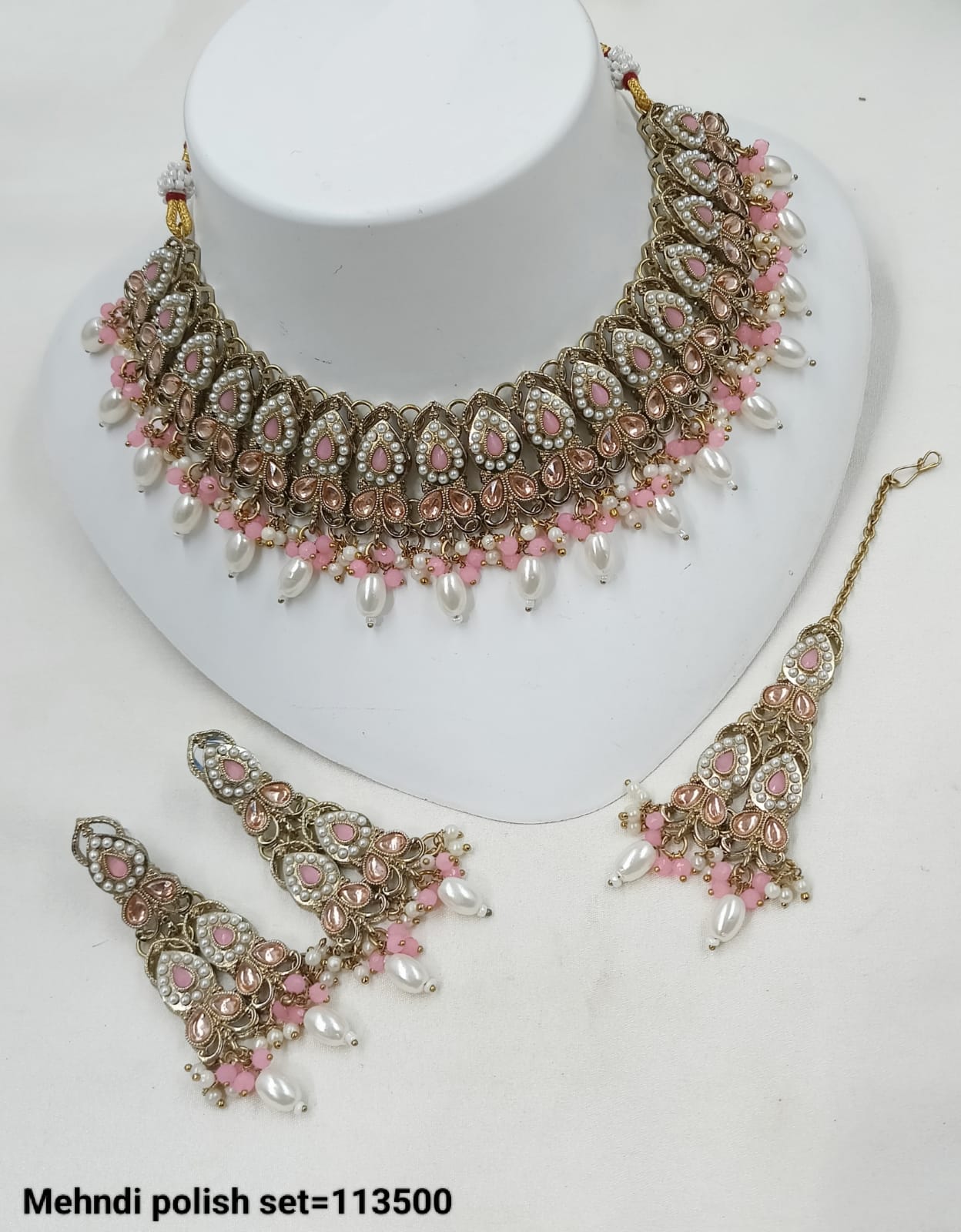 Antique Finish Bridal Jewelry Set – Necklace, Earrings & Maang Tikka