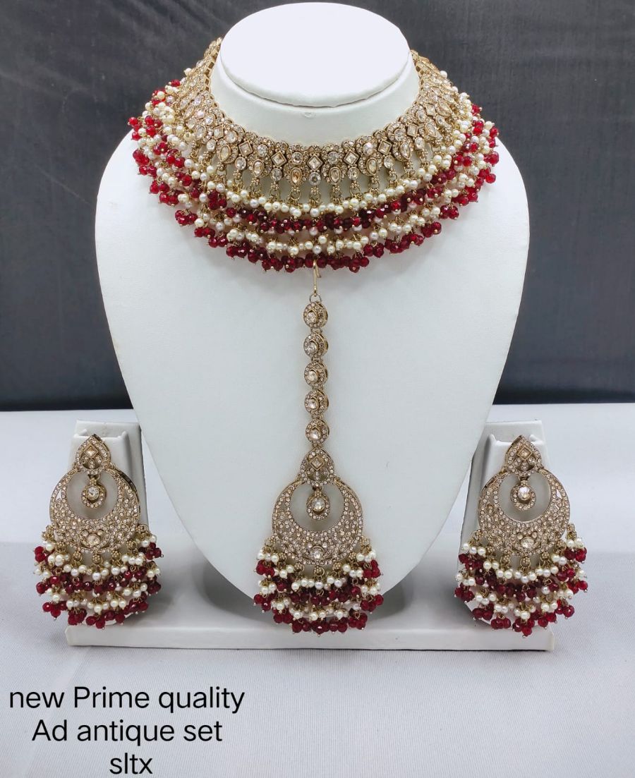 Prime Quality Pachi Kundan Antique Necklace and Earrings Set with Beaded Detailing
