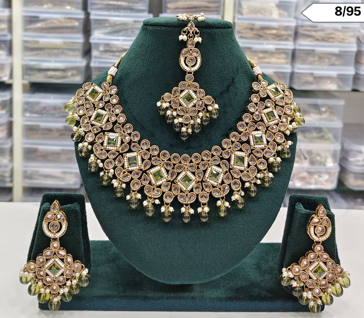 Kundan Stone Choker Necklace Set with Matching Earrings and Maang Tikka – Bridal & Ethnic Jewellery