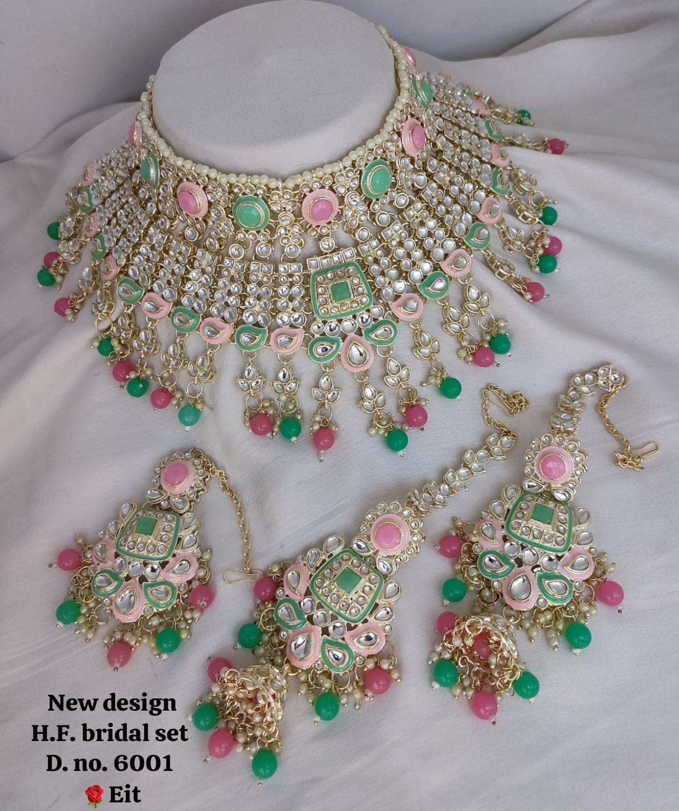 Gold Plated Kundan Stone Choker Jewellery Set