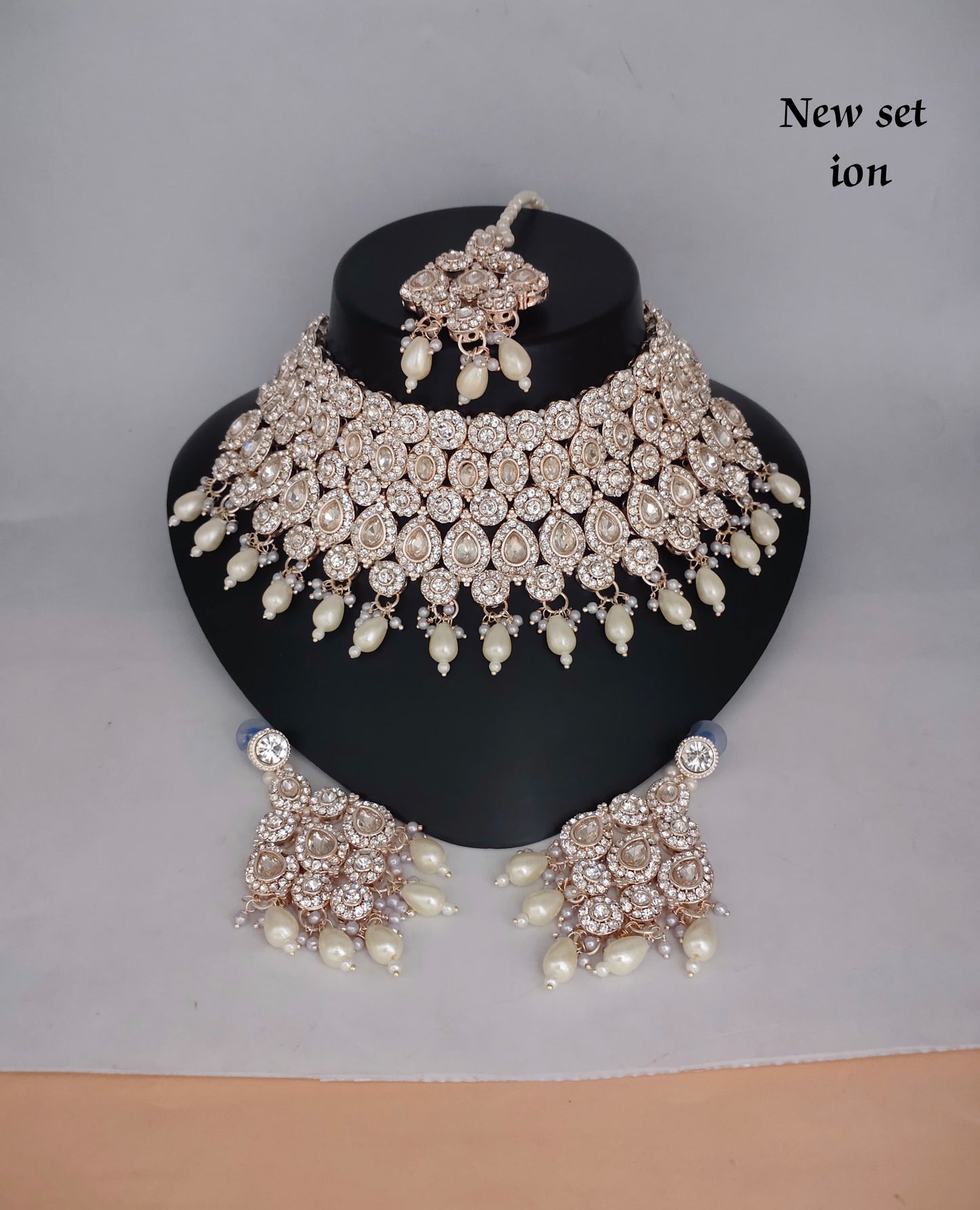 CZ Stone Rose Gold Plated Choker Jewellery Set