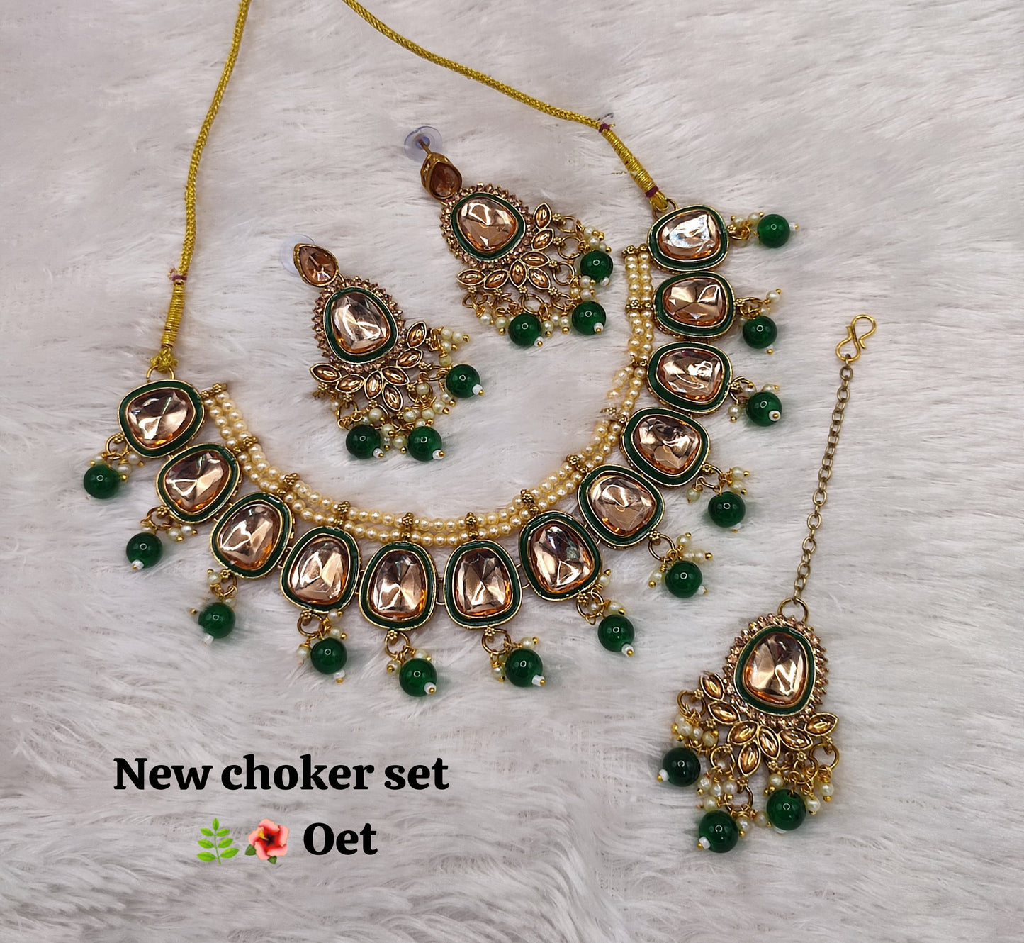 Fashionable Antique Gold Plated Choker Jewellery Set