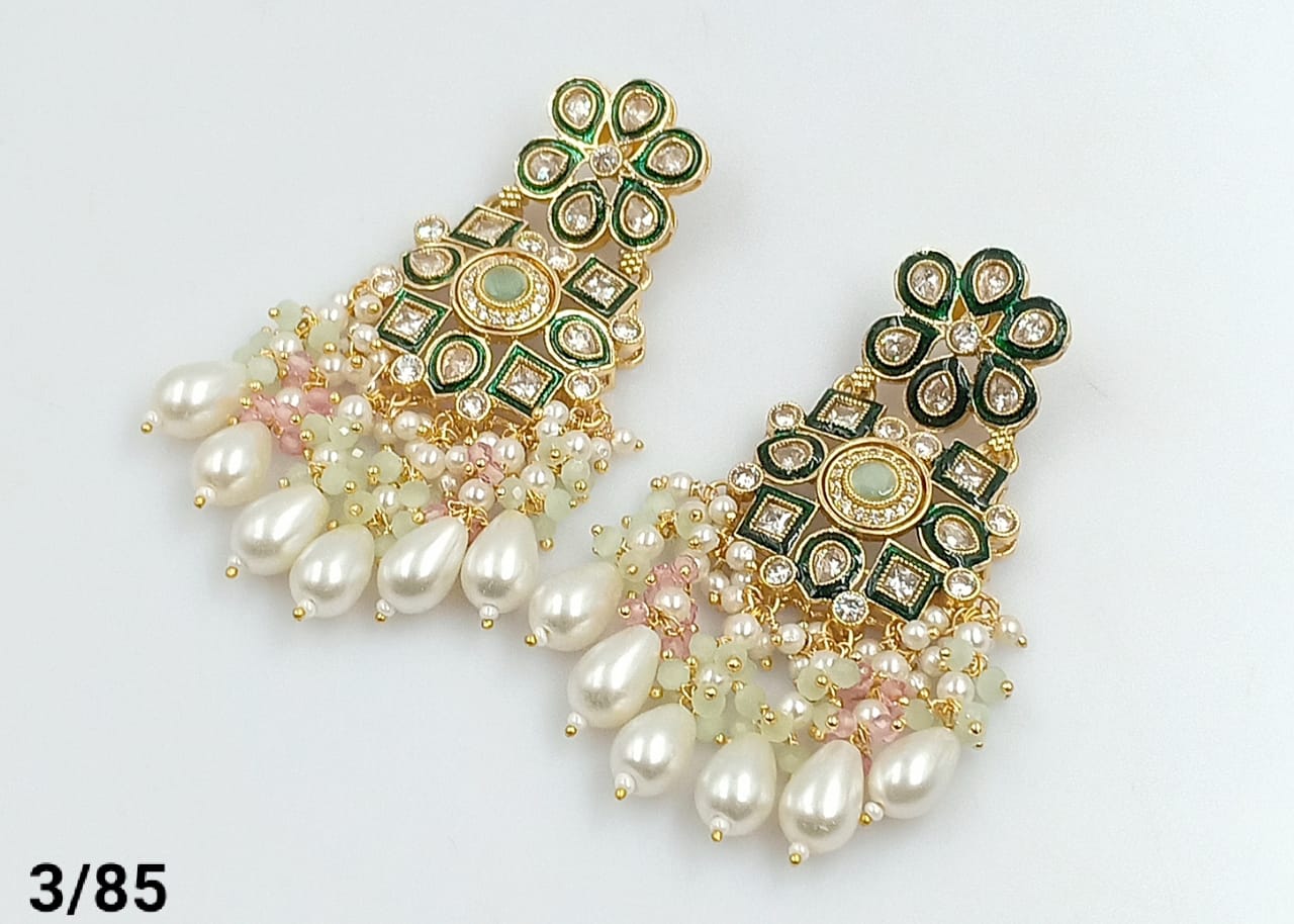 Gold Plated Kundan Stone Earring