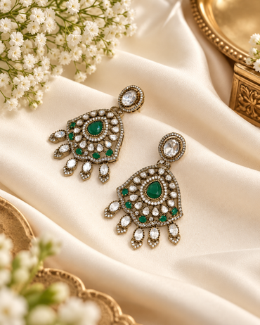 Shield Cluster Kundan Earrings