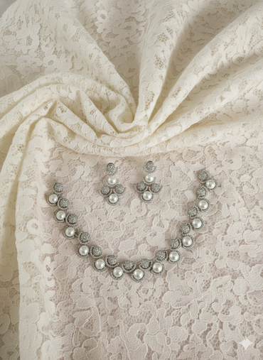 Sparkling AD Halo and Pearl Collar Necklace Set