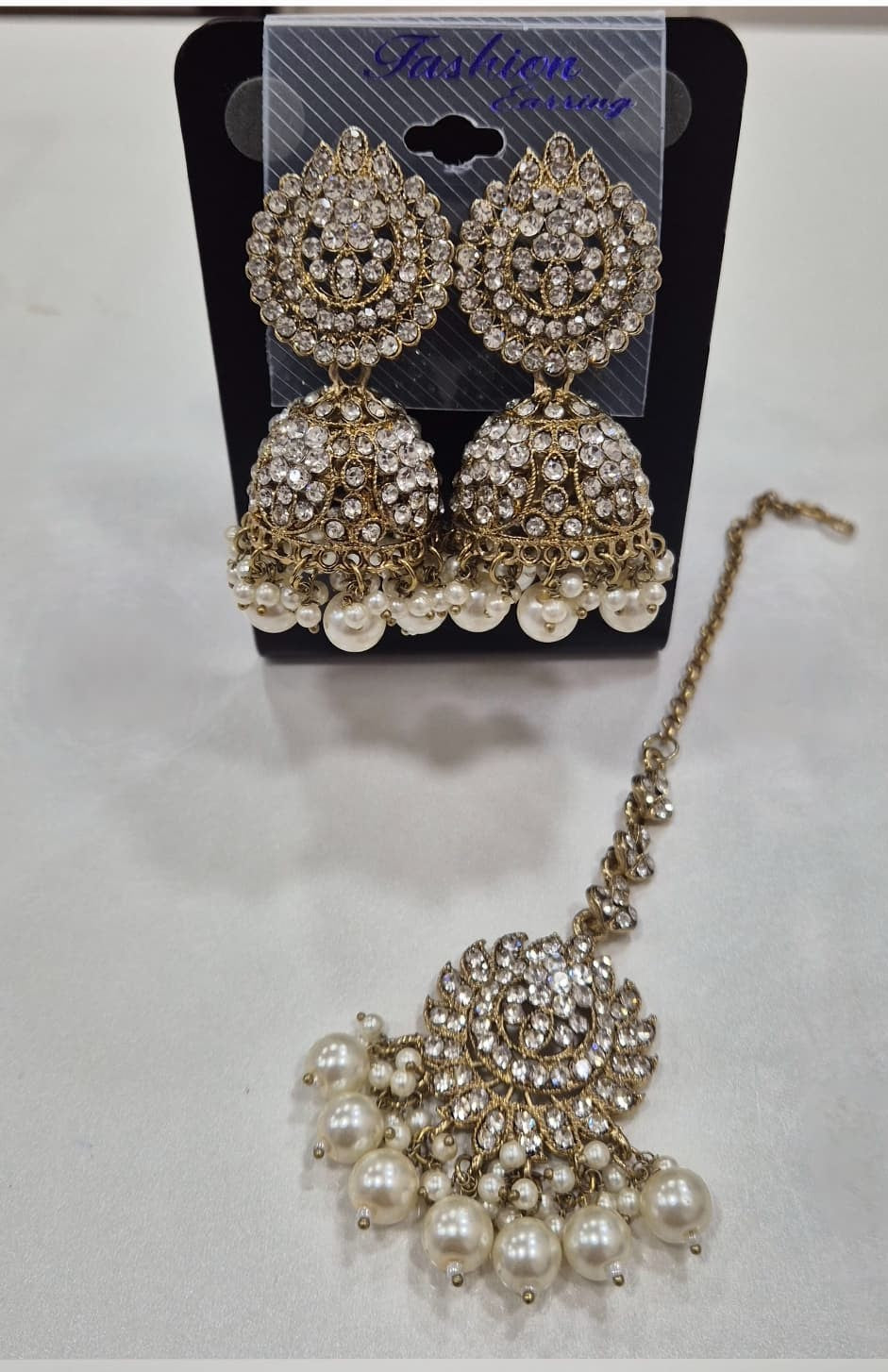 Traditional Maang Tikka with Pearl Droplets Earrings